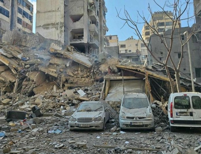 Iran launches attacks on US bases across neighbouring states following strikes on Tehran oil sites