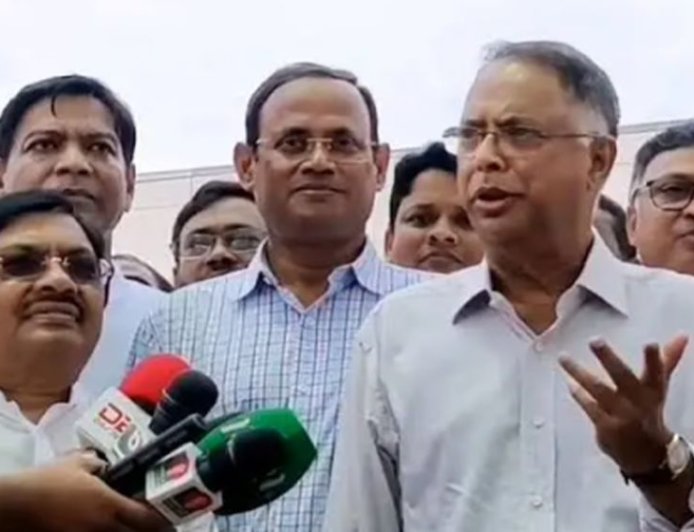 Energy Minister says black marketers are attempting to trigger a fuel crisis