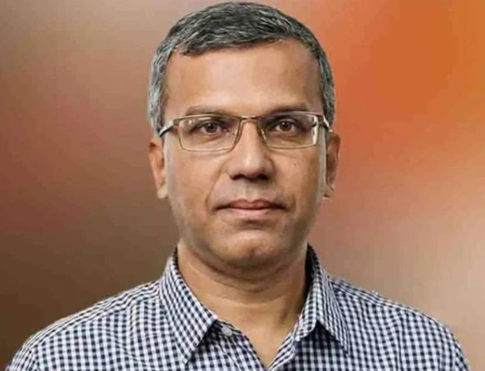 Bangladesh Bank Governor has pledged full support for entrepreneurs to help them reopen shuttered factories