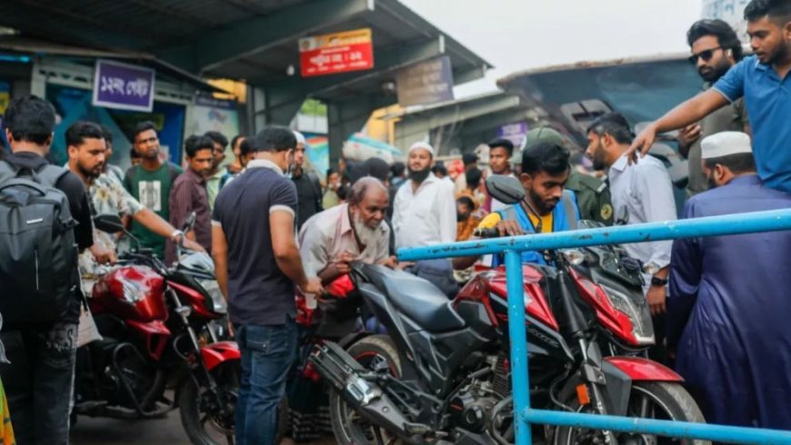 Bangladesh has begun its weeklong Eid holiday, triggering a mass departure of people from Dhaka