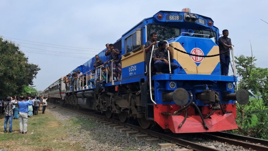 Train services between the northern region and the rest of the country have resumed