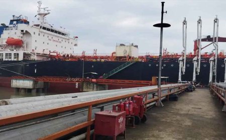 A vessel carrying 26,000 tonnes of octane has arrived at Chittagong Port