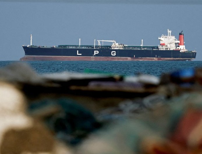 Iran has proposed allowing ships to pass safely through the Omani side of the Strait of Hormuz without risk of attack