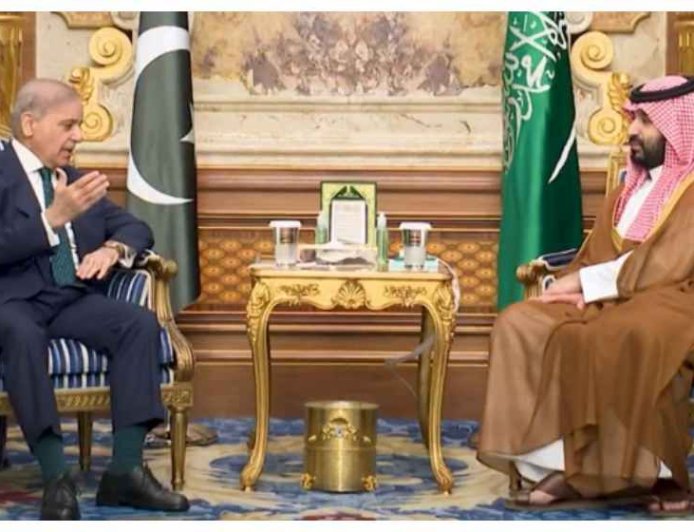 Mohammed bin Salman and Shehbaz Sharif discuss mediation efforts between the US and Iran, regional stability