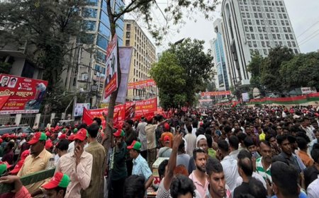 Workers’ rally kicks off at Naya Paltan, PM set to speak