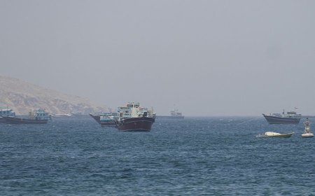 US and Iran exchange fresh strikes as they battle for control of Gulf waters