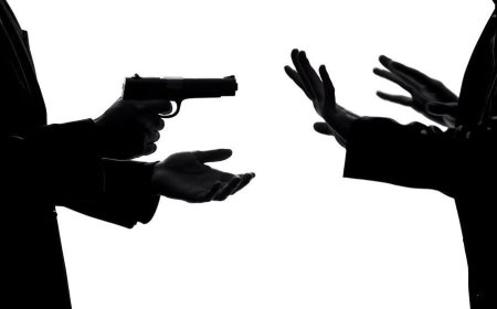 Rogue proxy gangs masquerading as law enforcement on the streets