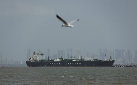 Iranian media reported fresh “sporadic clashes” with US forces in the Strait of Hormuz amid escalating regional tensions