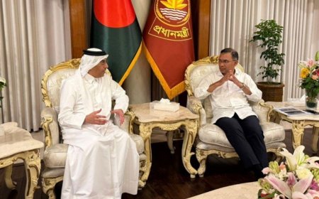 Tarique Rahman receives a courtesy call from Ali bin Samikh Al Marri