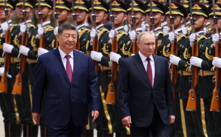 Vladimir Putin praised the “strong” momentum in Russia-China cooperation during talks with Xi Jinping