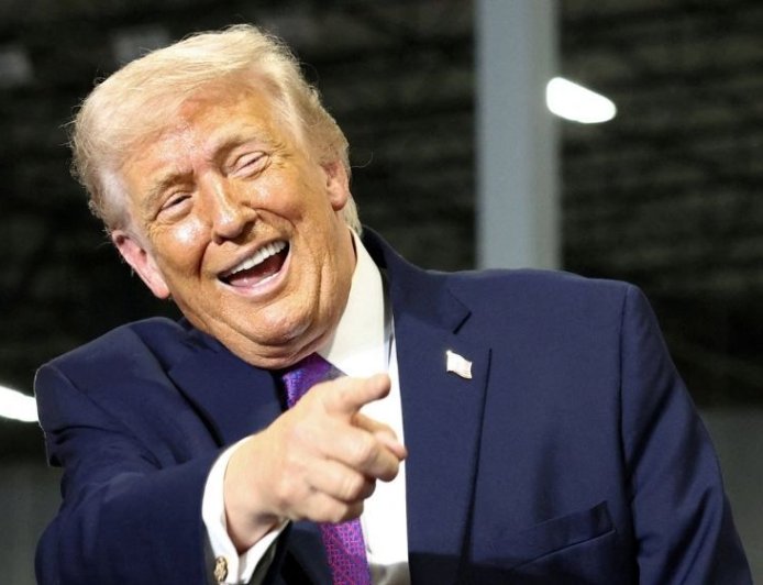 Trump threatens more strikes on Iran if deal not signed “fast”
