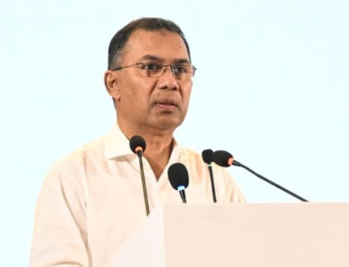 PM urges not to judge criminals by their political identity