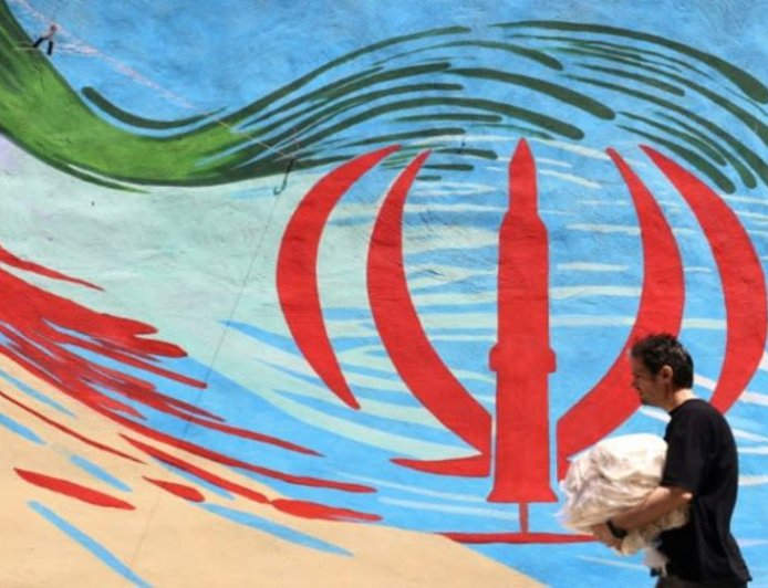 Asian stocks and oil prices traded mixed on Tuesday as uncertainty over a possible US-Iran deal kept investors cautious amid ongoing tensions in the Middle East