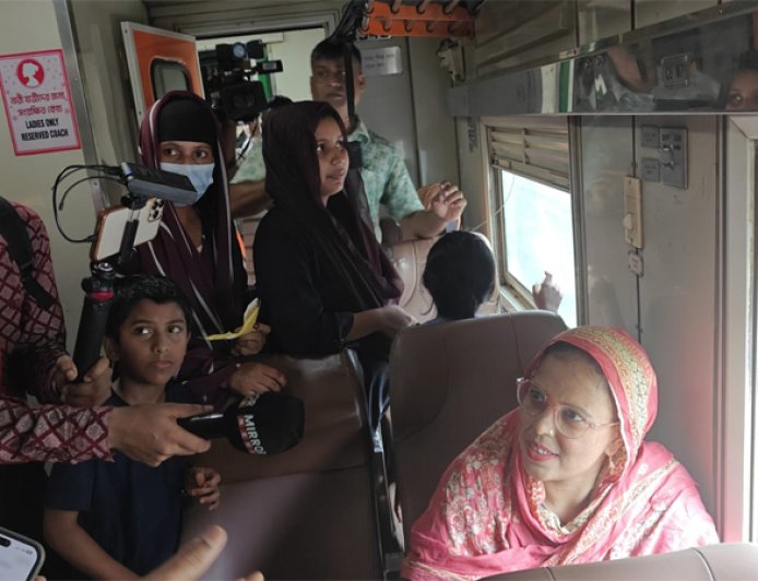 Special train coaches launched for women passengers during Eid travel rush