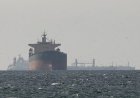 Oil prices plunge more than 4% after US-Iran agreement paves way for reopening of Hormuz Strait