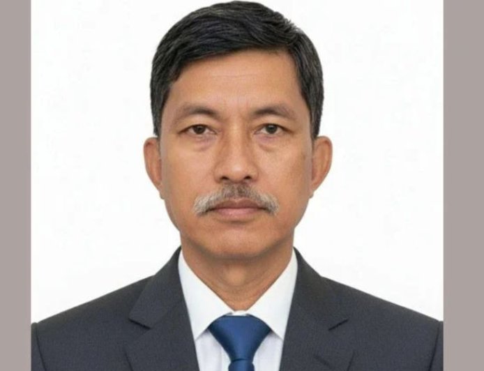 Dipen Dewan Steps Down from Ministerial Post Due to Health Issues