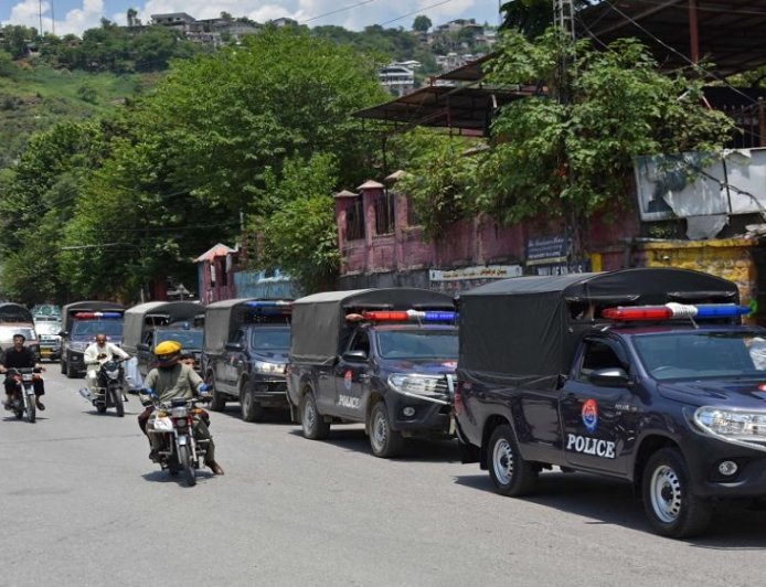 Seven killed in clashes between protesters and police in Pakistan-administered Kashmir