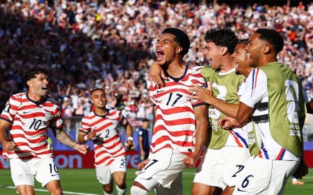 Ten-man USA defeat Bosnia-Herzegovina 2-0 to book World Cup last-16 spot