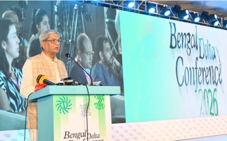 Govt working to strengthen democracy, revive economy: Fakhrul