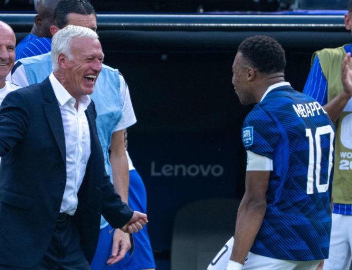 Mbappe Hails France's Unity Behind Deschamps