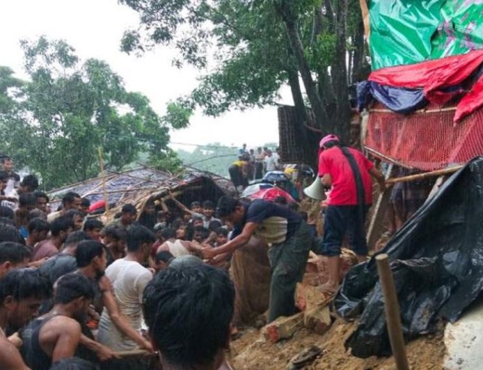 Seven Madrasa Students Killed in Rohingya Camp Landslide