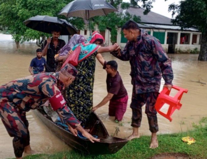 BGB Deployed in 11 Flood-Affected Districts for Rescue and Relief Operations