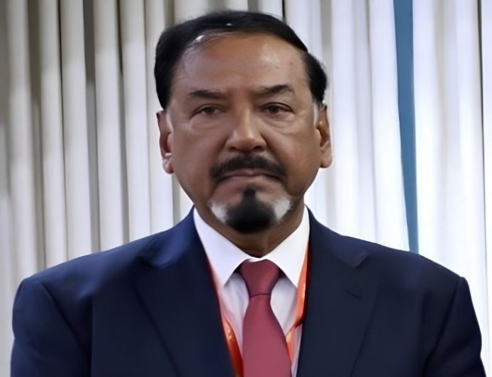Speaker departs for Qatar to convey PM’s condolences