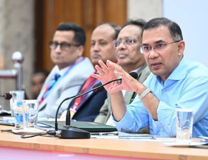PM Urges Youths to Embrace Entrepreneurship Despite Challenges