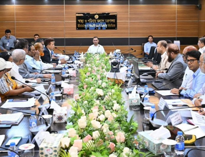 PM Orders Steps to Strengthen Healthcare Services for Marginalised Communities