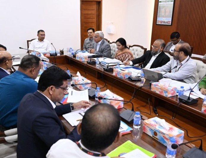 PM Directs Transparent Implementation of Family Card Programme