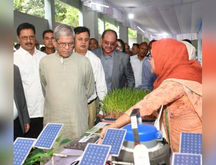 Research, innovation must take precedence over politics: Mirza Fakhrul