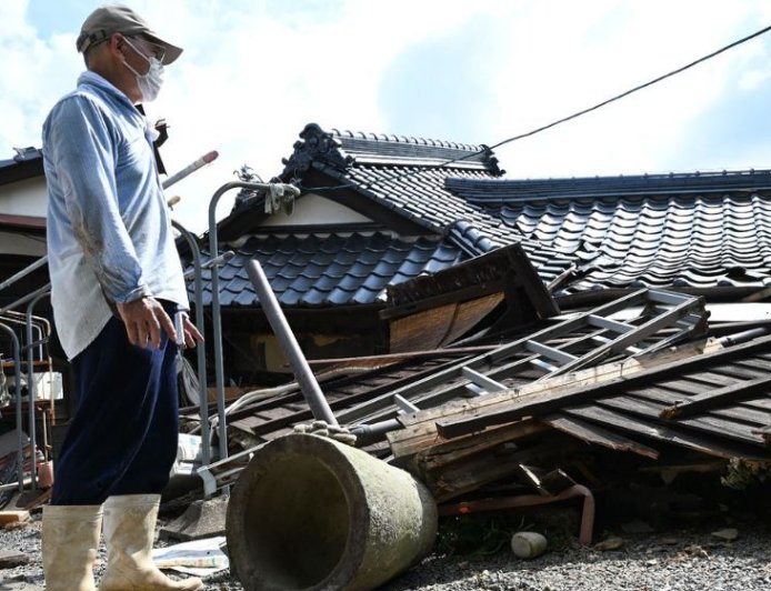Japan Earthquake Death Toll Rises to 34 as Survivors Endure Scorching Heat