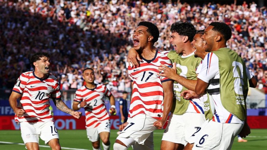 Ten-man USA defeat Bosnia-Herzegovina 2-0 to book World Cup last-16 spot