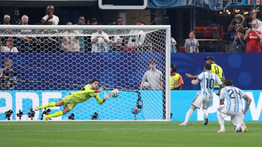 Messi's brilliance overshadows recurring penalty woes