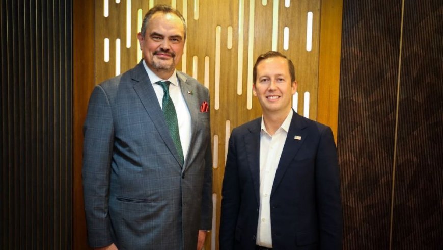 US Special Envoy Sergio Gor Arrives in Dhaka to Boost Bilateral Relations