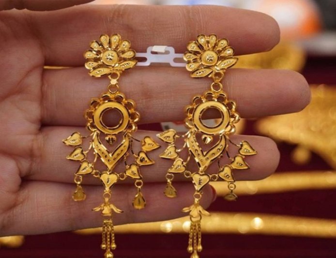 Gold Prices Surge; Per Bhori Rate Rises to Tk232,930