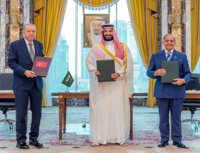 Turkey, Pakistan and Saudi Arabia Defence Pact Said to Mirror NATO’s Article 5