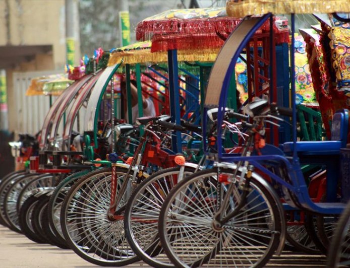 E-rickshaws will need solar-powered charging to obtain registration, says State Minister Shahe Alam