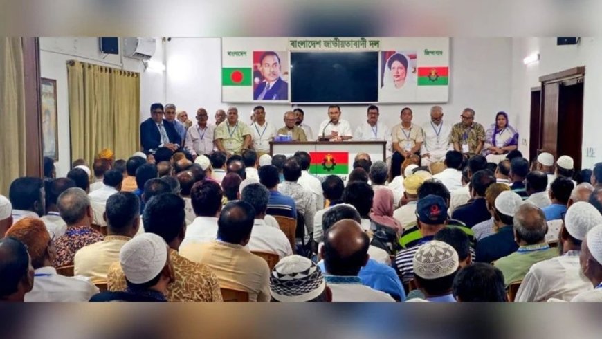 PM meets BNP leaders from Rajshahi division