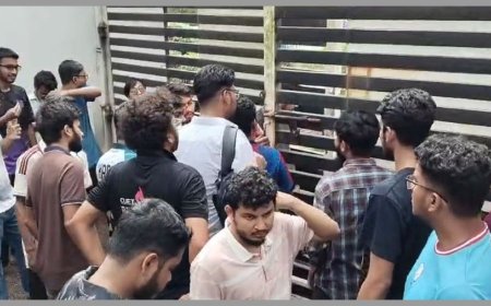 CUET Students Call for ‘Complete Shutdown’ Over VC Replacement