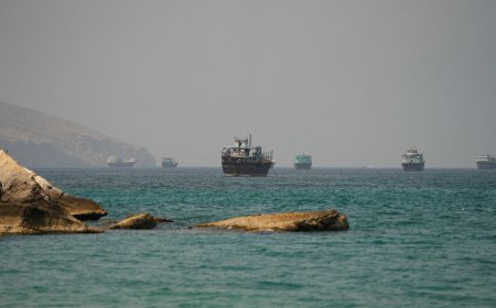 Iran proposes reopening Strait of Hormuz within seven days