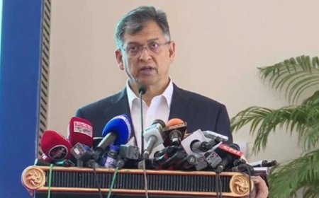Home Minister directs action against police members tied to ‘fascist’ forces