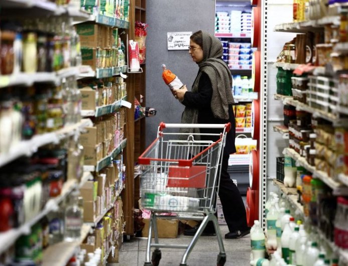 US Pressure on Iran Intensifies as Sanctions and Blockade Take a Toll
