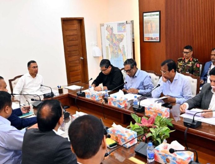 PM Orders Intensified Cleanliness Drives to Prevent Dengue