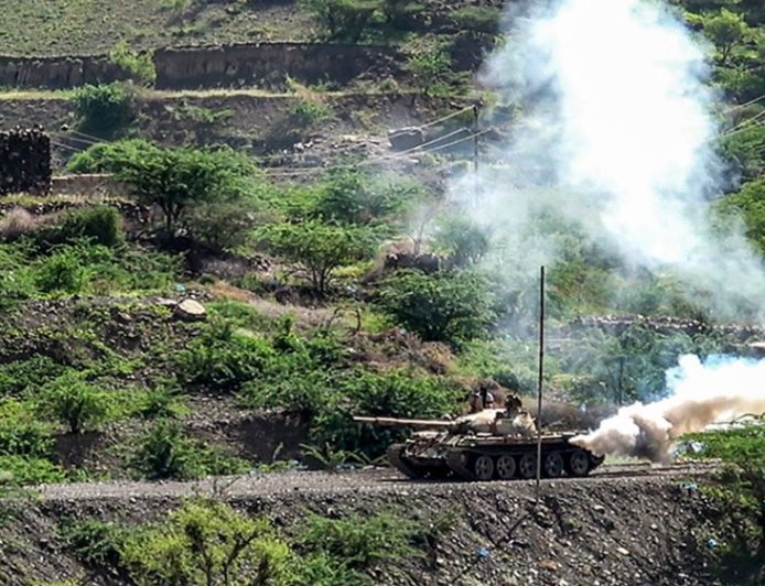 Houthis Say Saudi Strikes Kill One, Hit Three Telecom Towers