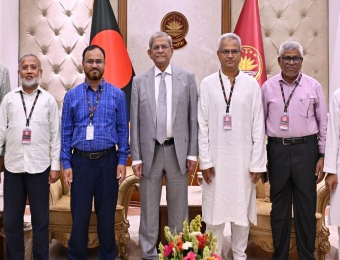 President urges moderate use of AI to preserve human creativity