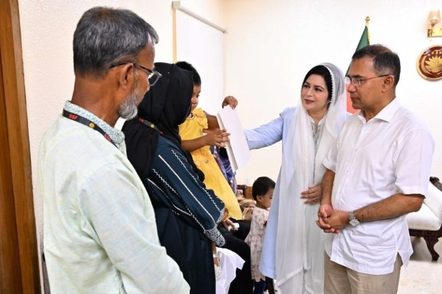 PM meets families of soldiers killed in Hathazari blast, extends financial assistance