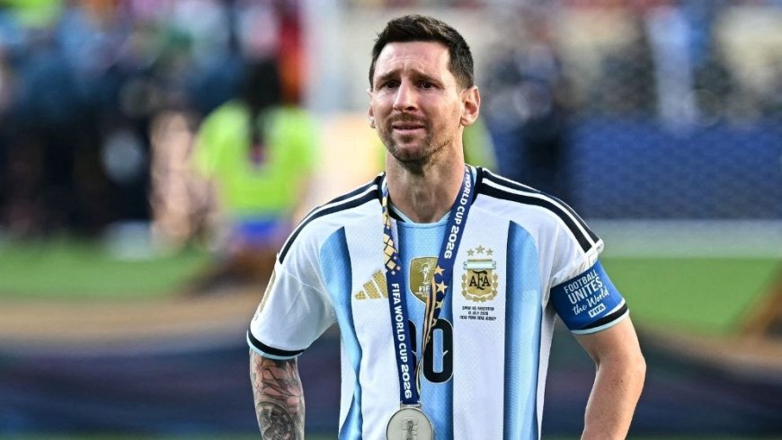 Lionel Messi Announces Retirement from International Football