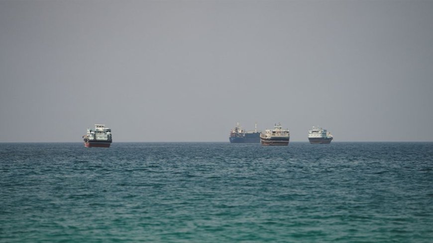 Iran’s Revolutionary Guards say they attacked two US vessels and eight oil tankers