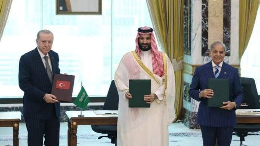 Pakistan Rules Out Expansion of Mecca Defence Pact for Now